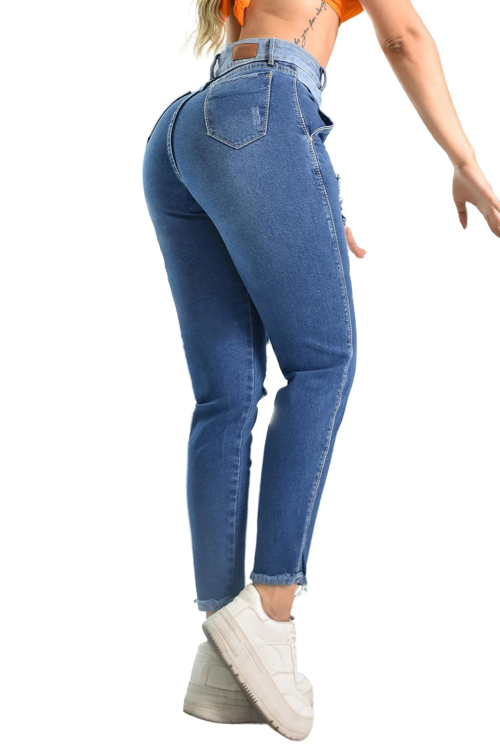 Jean Momfit  Levanta Cola